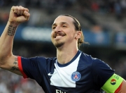 开云体育直播-欧冠淘汰赛焦点战启示录，深圳队连续得分压制战术如何点燃篮球哲学新思考