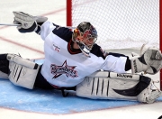 开云下载-爱德华兹关键先生本色尽显，广东队淘汰赛力克魔术过关