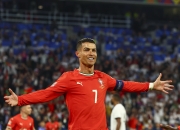 开云体育中国-葡萄牙击败瑞典，成功晋级下一轮