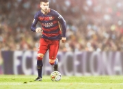 开云下载-维尼修斯一锤定音，美国争冠战曼联憾负皇马新王登基