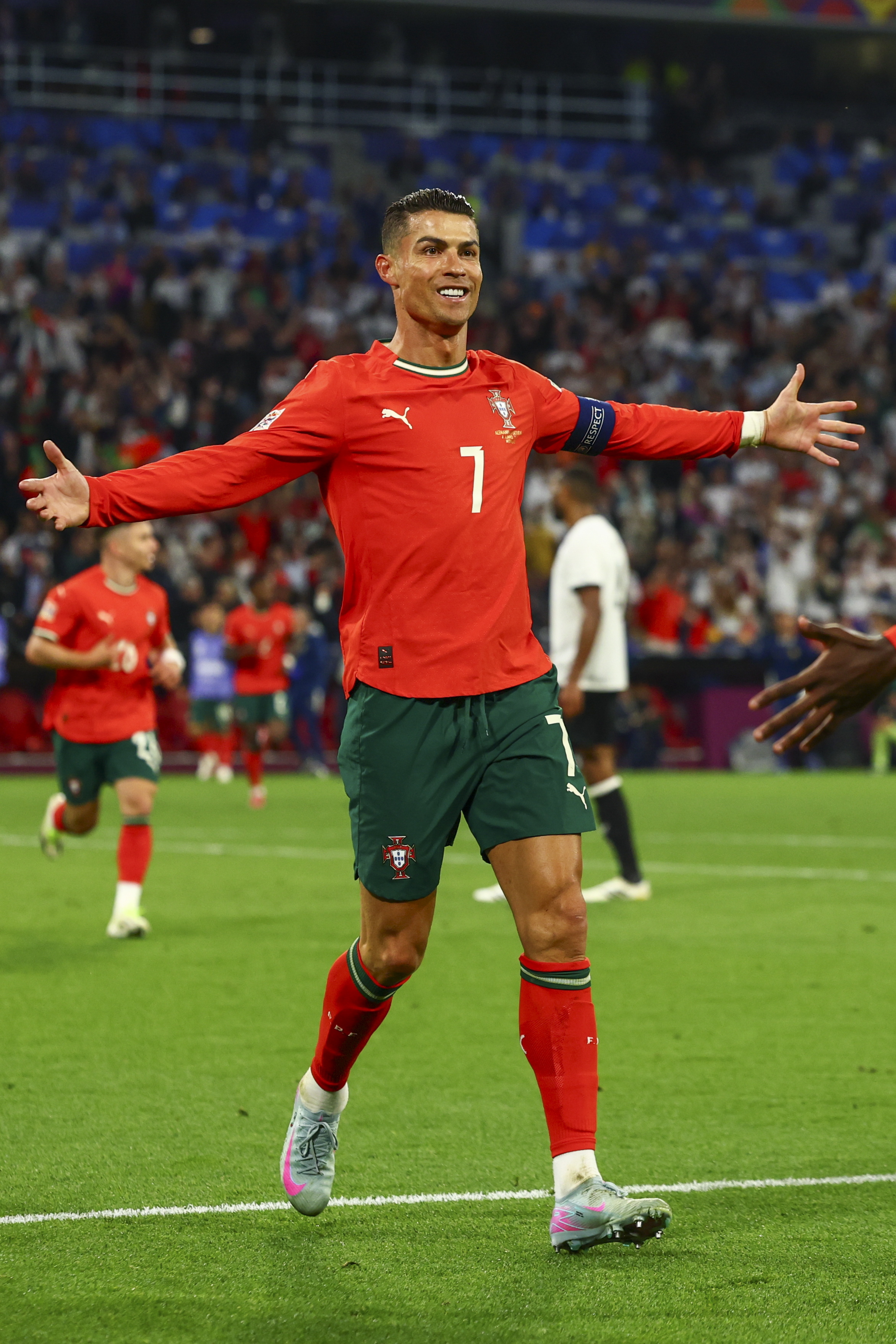 葡萄牙击败瑞典，成功晋级下一轮