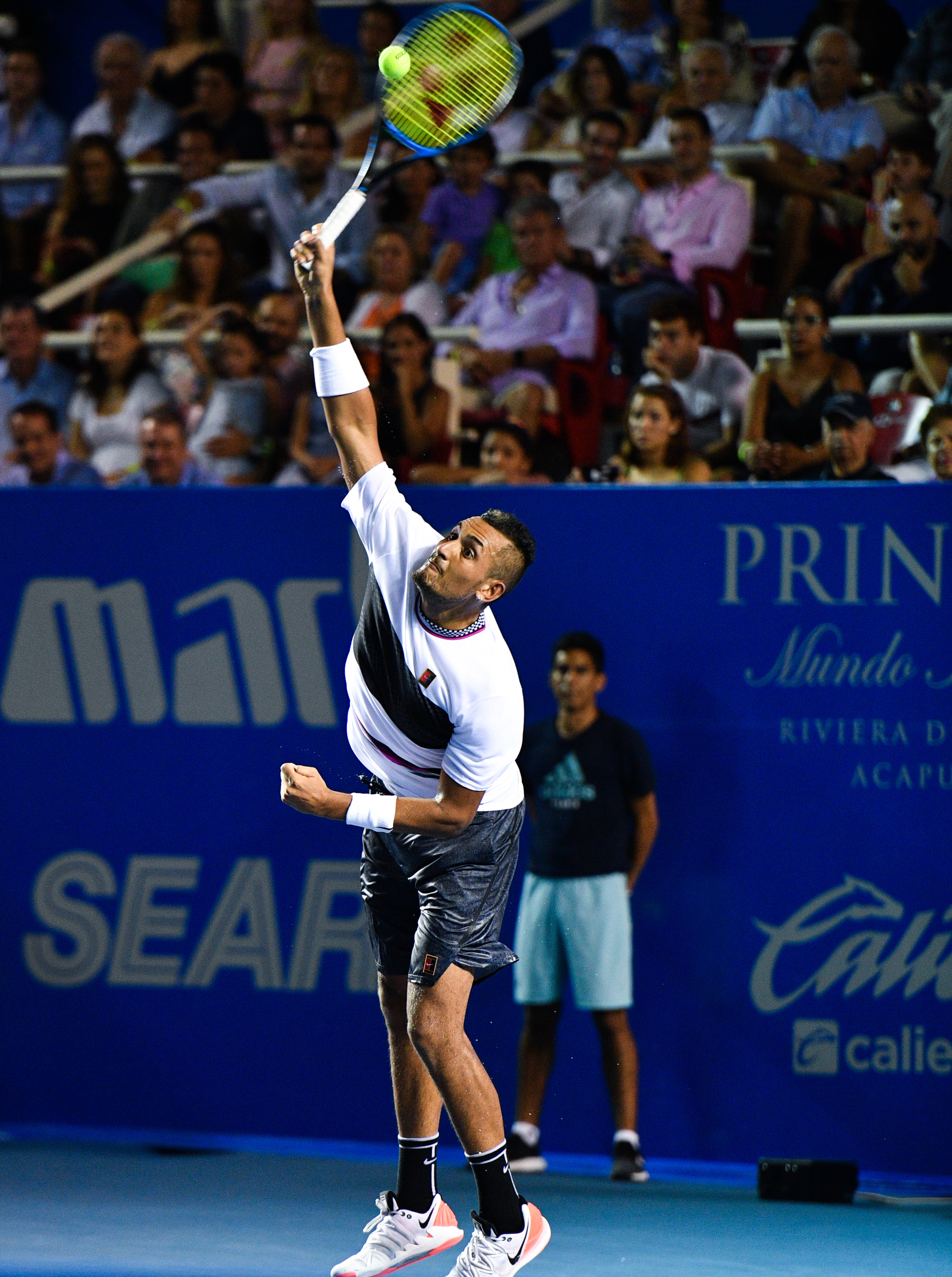 法国网球队横扫德国网球队，克耶高斯惊艳世界