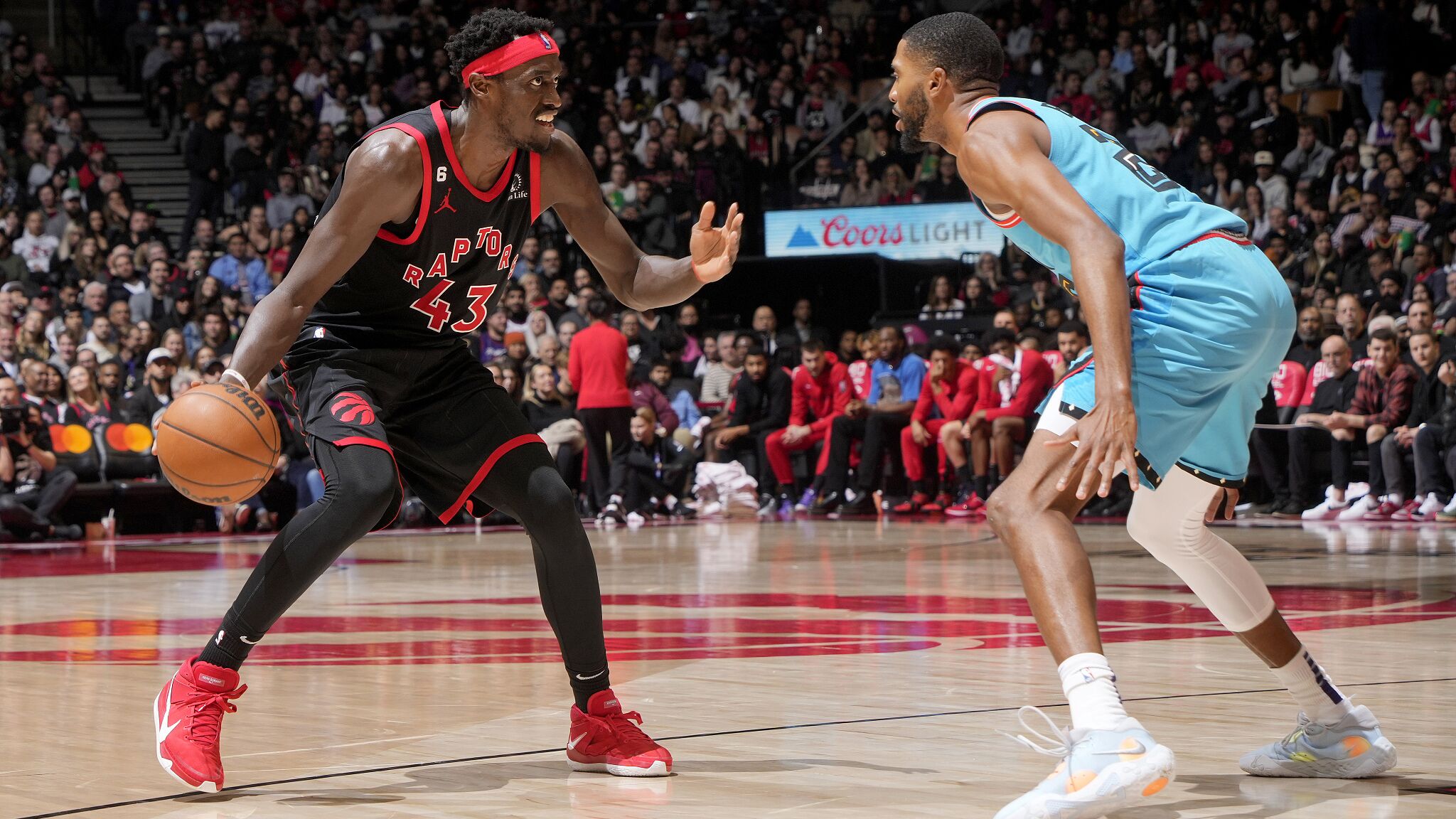 天津队横扫猛龙，布克刷新纪录