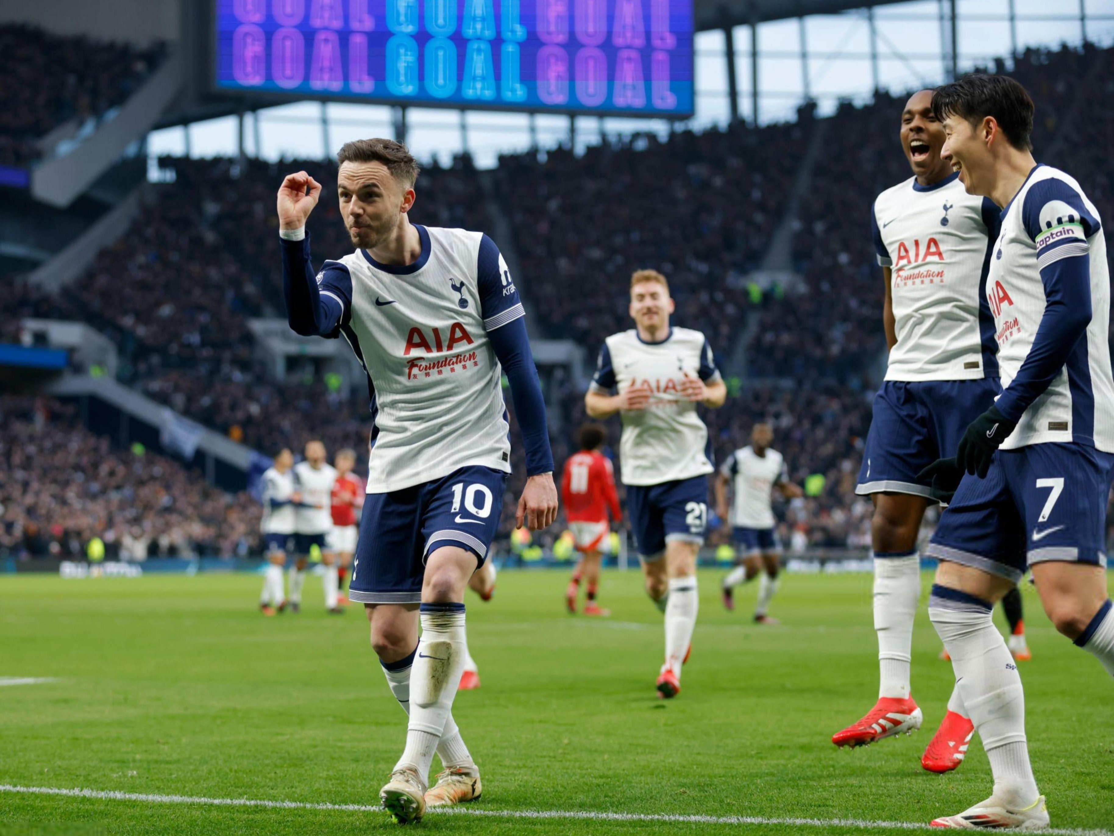 曼联豪取胜仗，热刺遭遇苦战