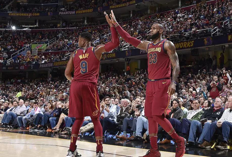 包含骑士主场拼尽全力，领袖之姿绝对会全心全意的词条