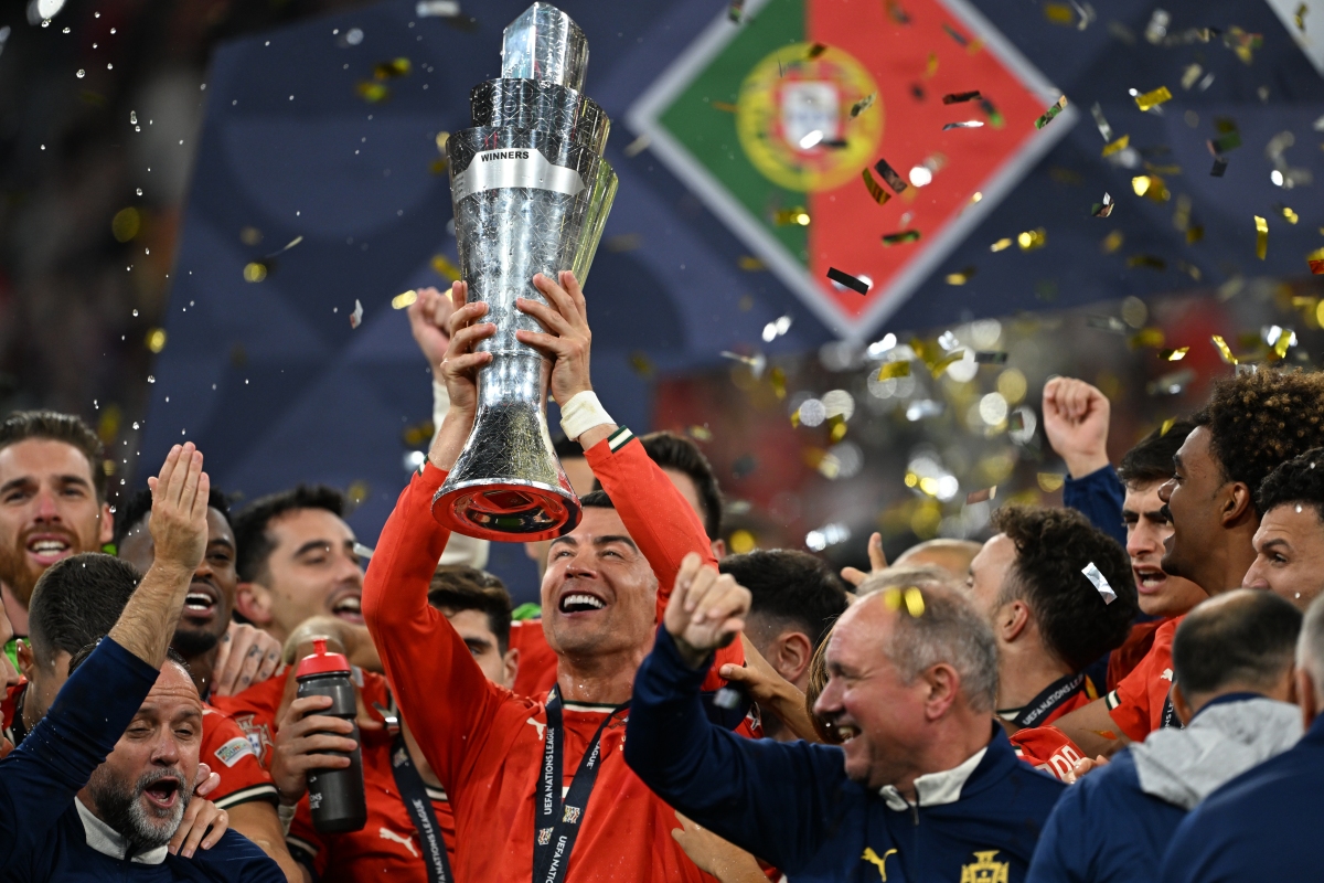 关于西班牙队冲刺重要比赛尤斯蒂诺斯杯的信息