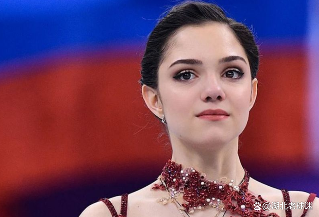 关于俄罗斯女足队遭遇瓶颈，主帅寻找突破口的信息