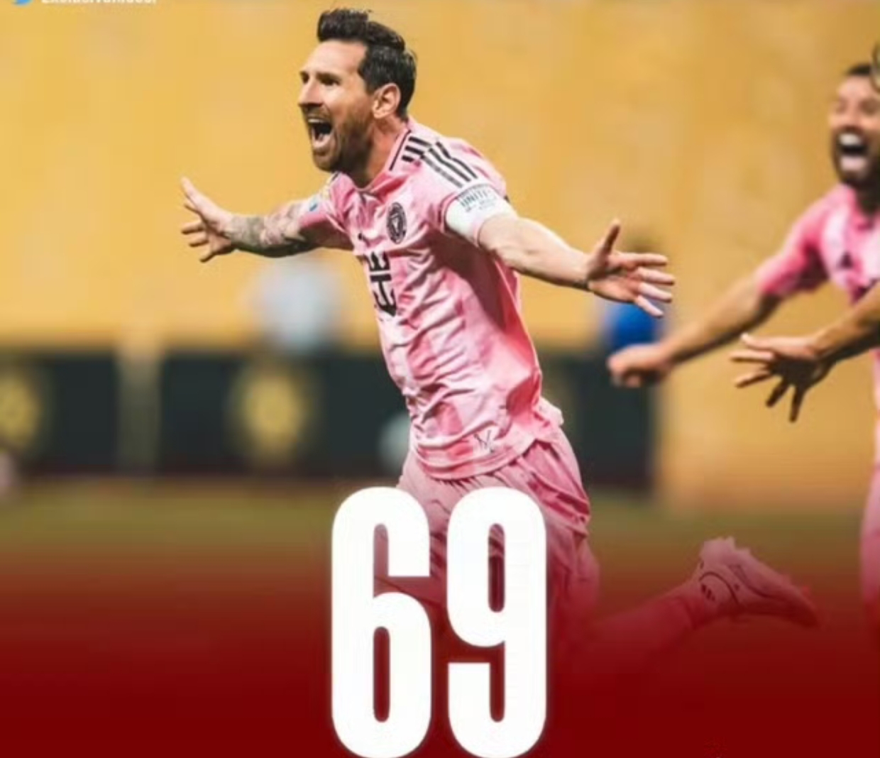 关于梅西重回旧地，球场瞬间燃爆！的信息