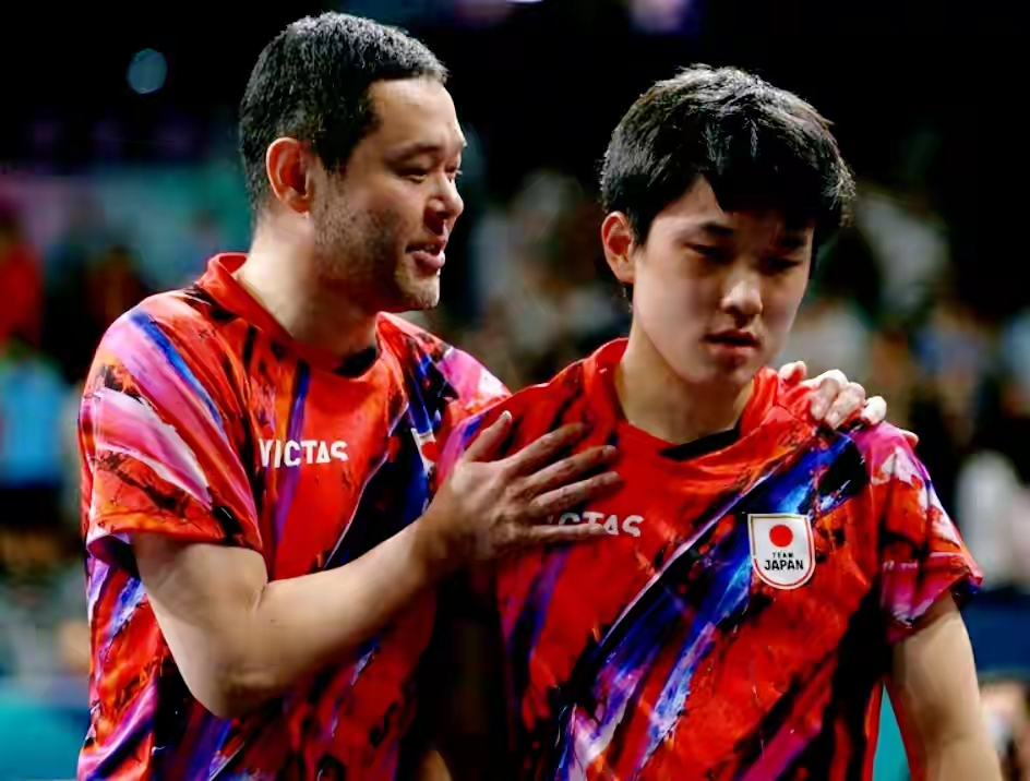 包含瑞典乒乓球队绝地反击中国乒乓球队，张本智和绝境逆转的词条