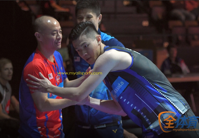 法国队翻盘印尼队,李梓嘉扛起全队 法国队翻盘印尼队,李梓嘉扛起全队