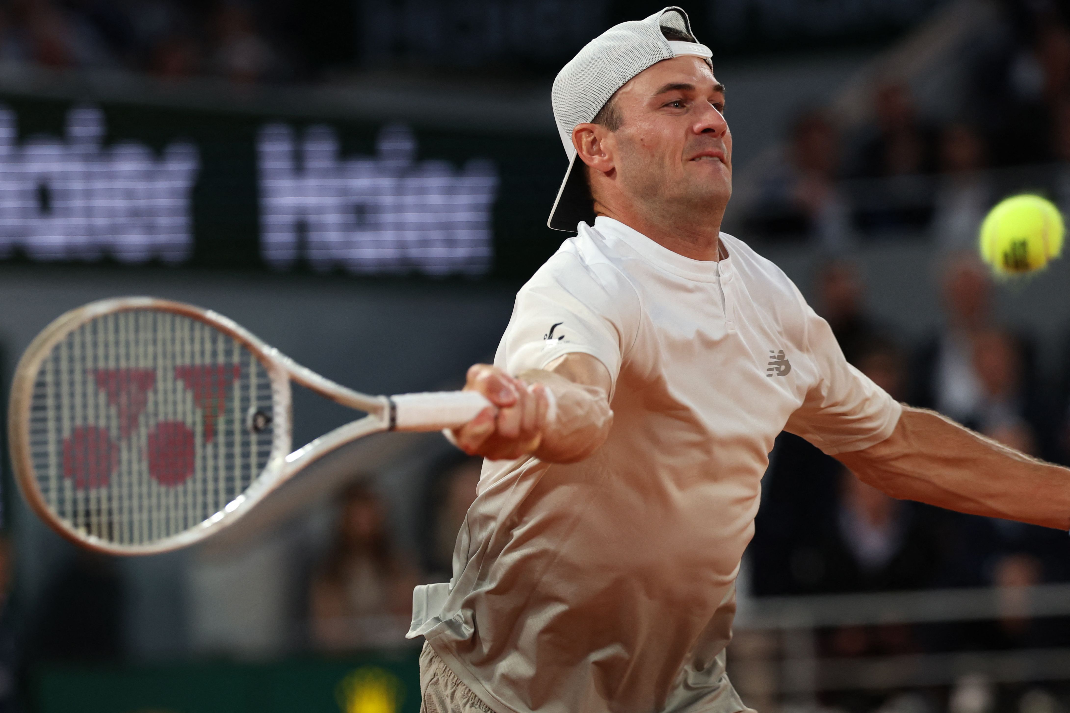 包含世界网球队横扫德国网球队,阿尔卡拉斯绝境逆转的词条 包含世界网球队横扫德国网球队,阿尔卡拉斯绝境逆转的词条