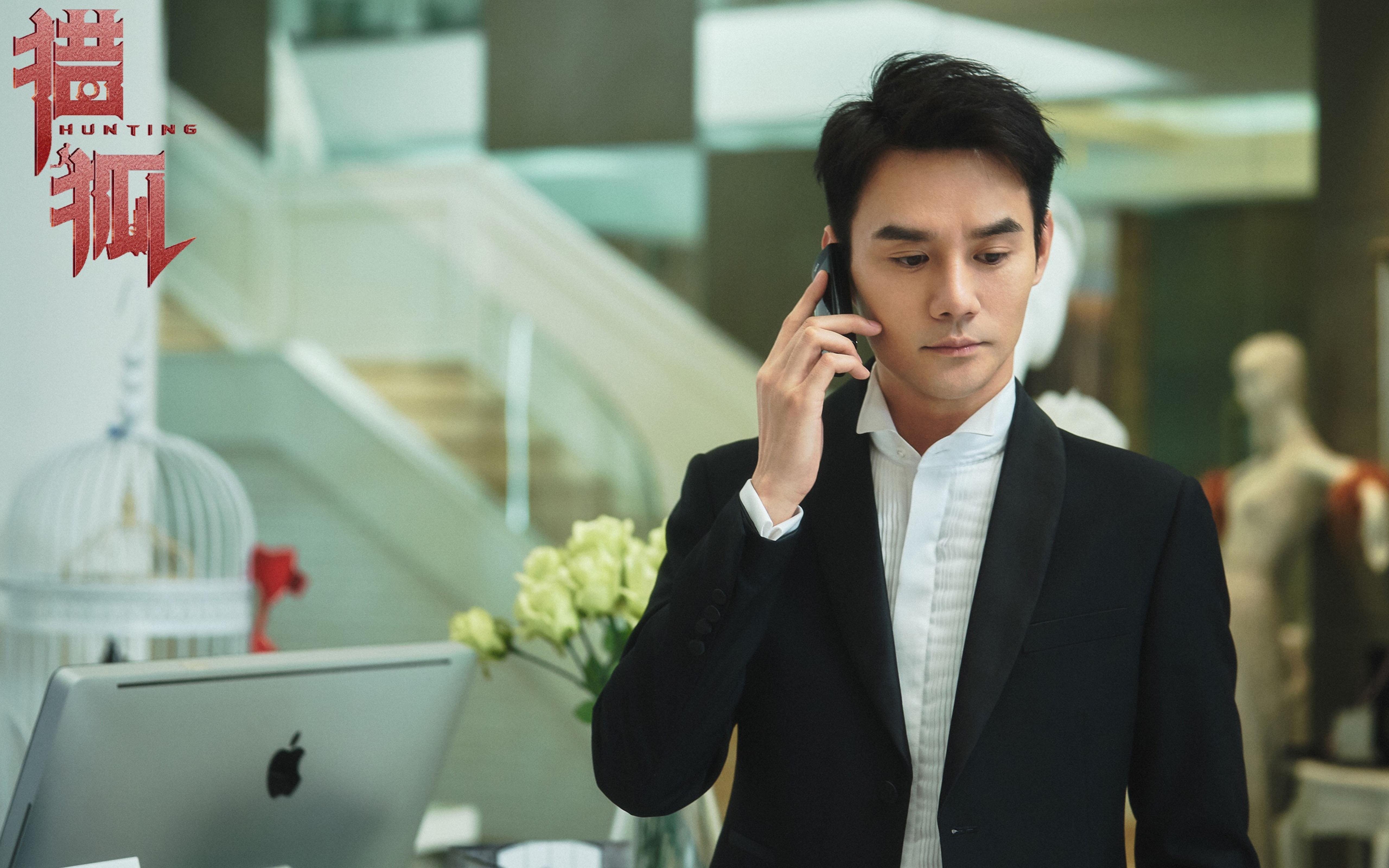 跨界传奇,马刺式封锁与库里式接管—当篮球智慧照亮绿茵场