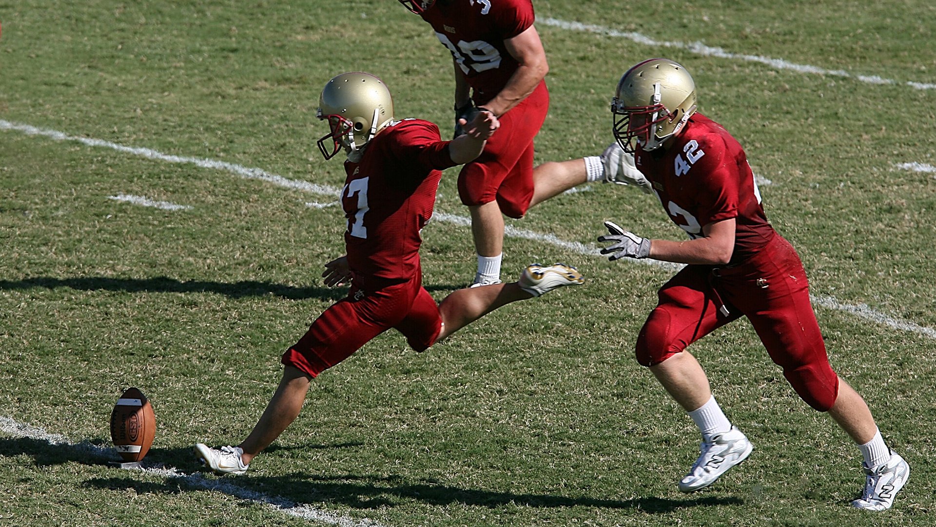 切特赛后评分拉满的背后，骑士战术如何完美压制公牛