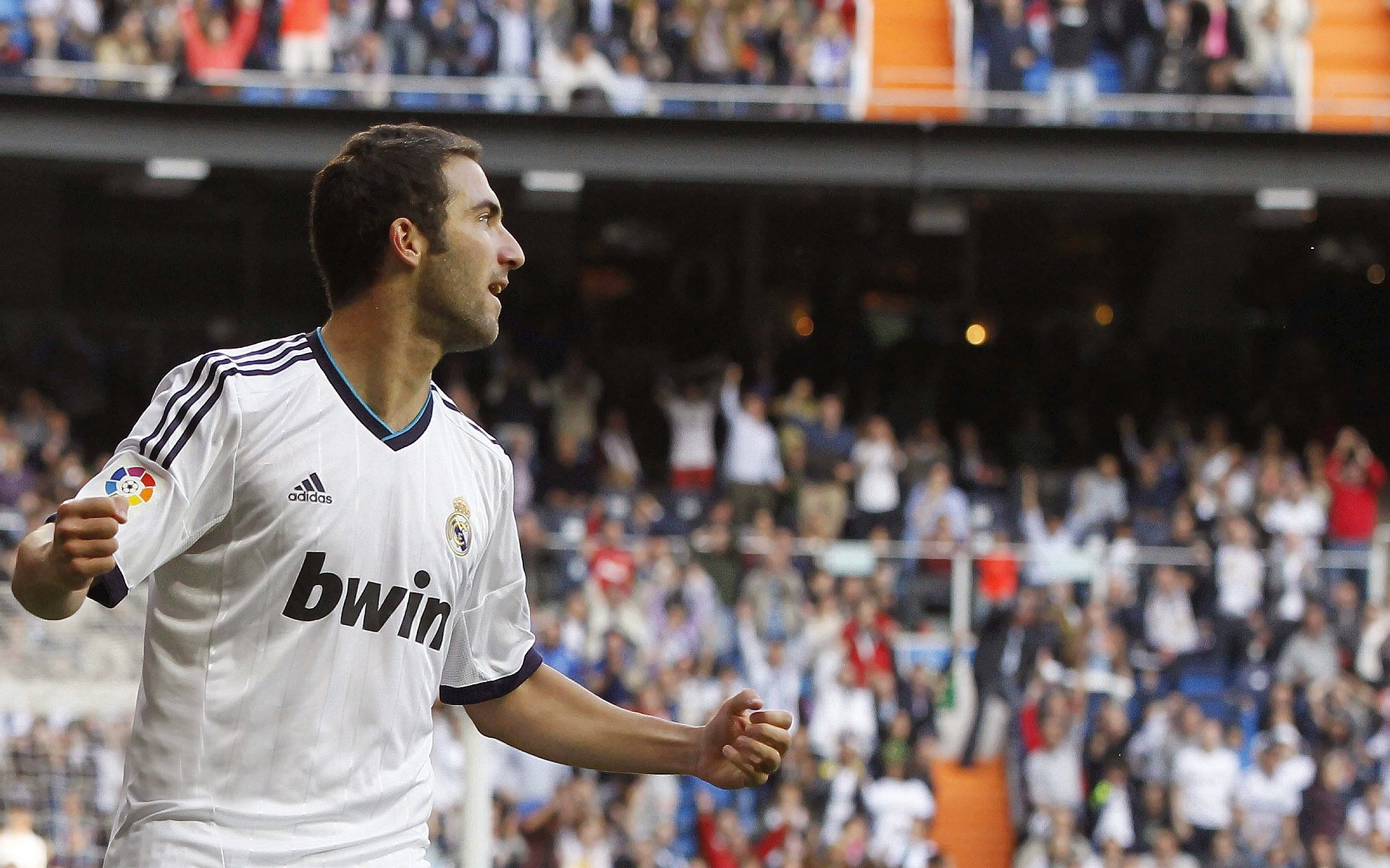 从维也纳到曼彻斯特，弗拉霍维奇如何用奥地利式火力在英超争冠战中接管比赛