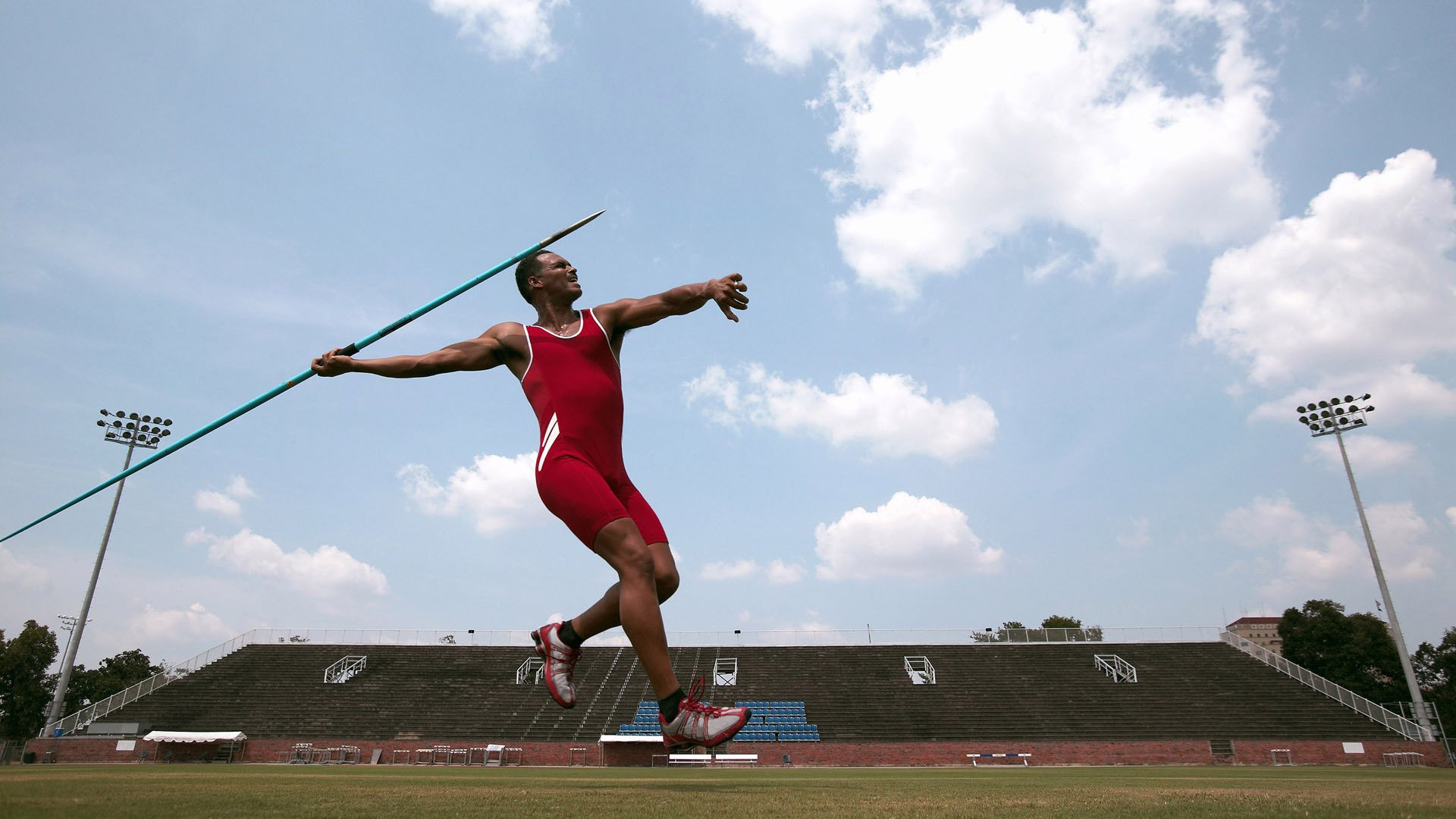 世界杯焦点战外的传奇,辽宁队如何打穿马刺体系