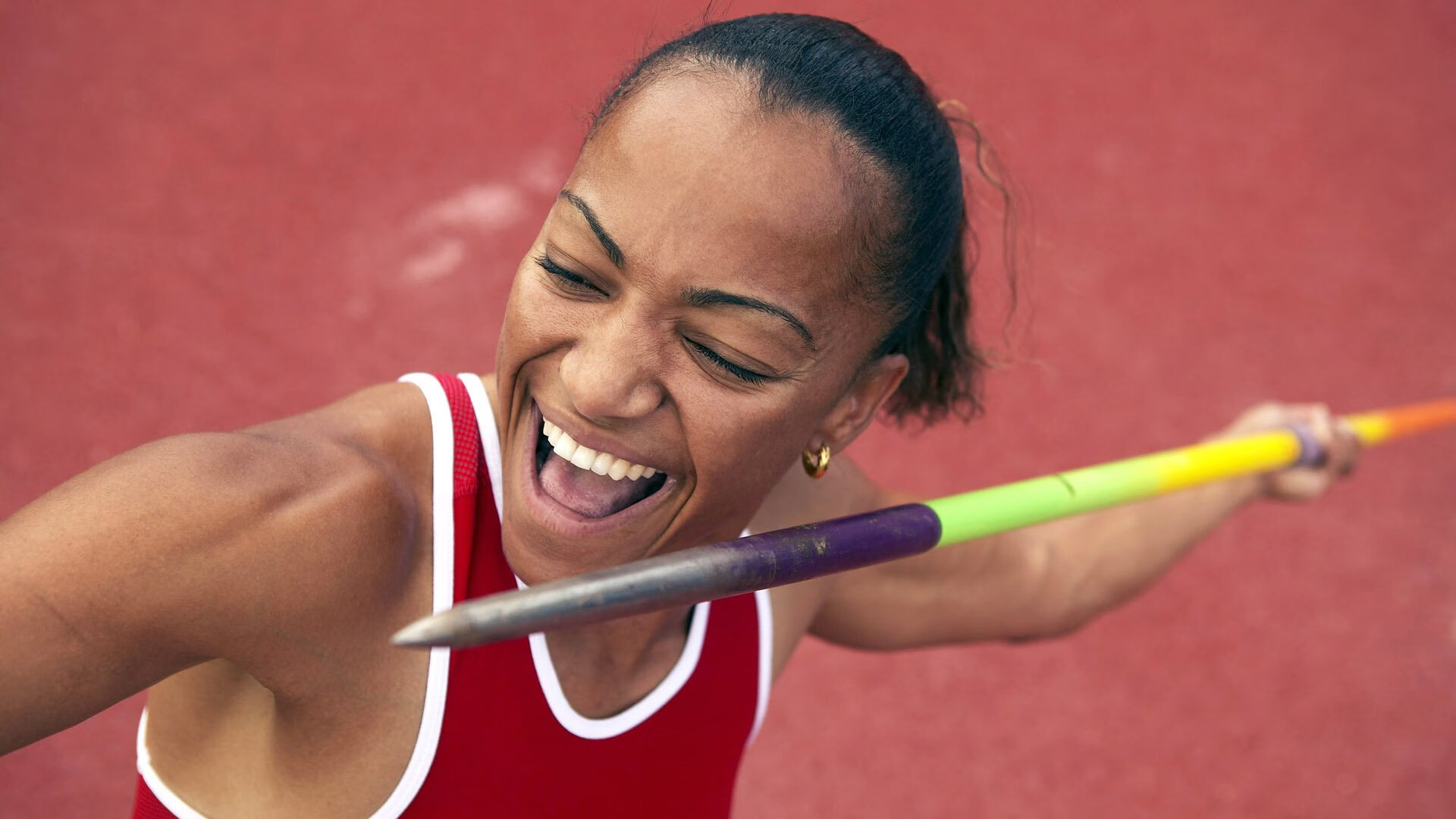 当姆巴佩接管欧冠之夜，墨西哥狂胜巴萨的启示，足球世界没有永恒王座