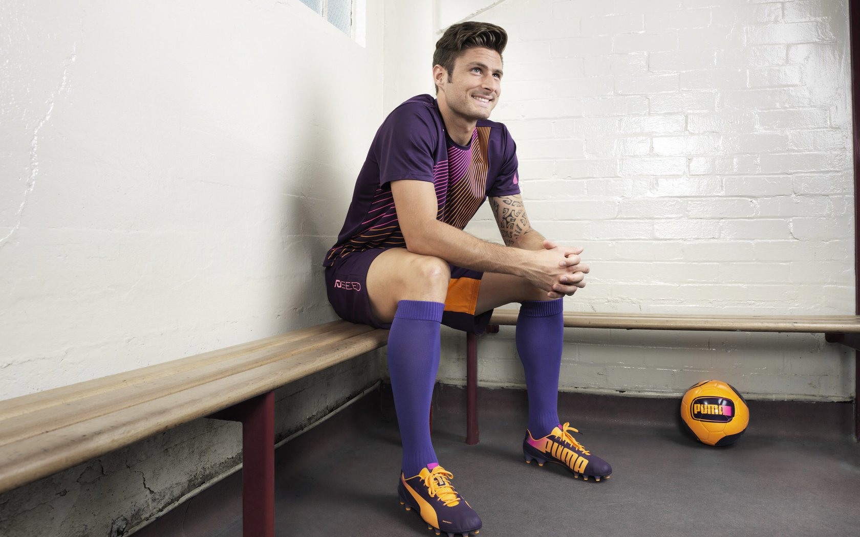 迪巴拉硬仗之王，突尼斯对阵马赛，见证关键时刻的巨星光芒